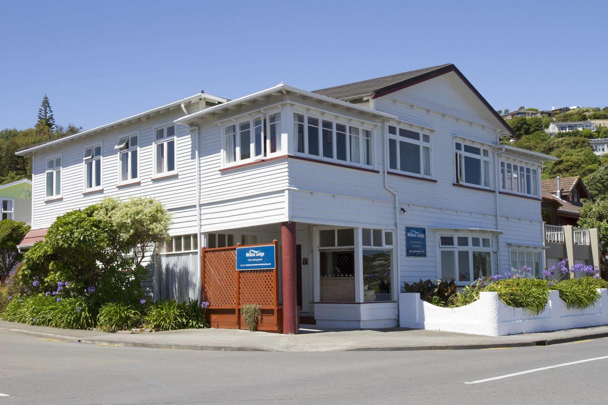 Moana Lodge Plimmerton Exterior photo