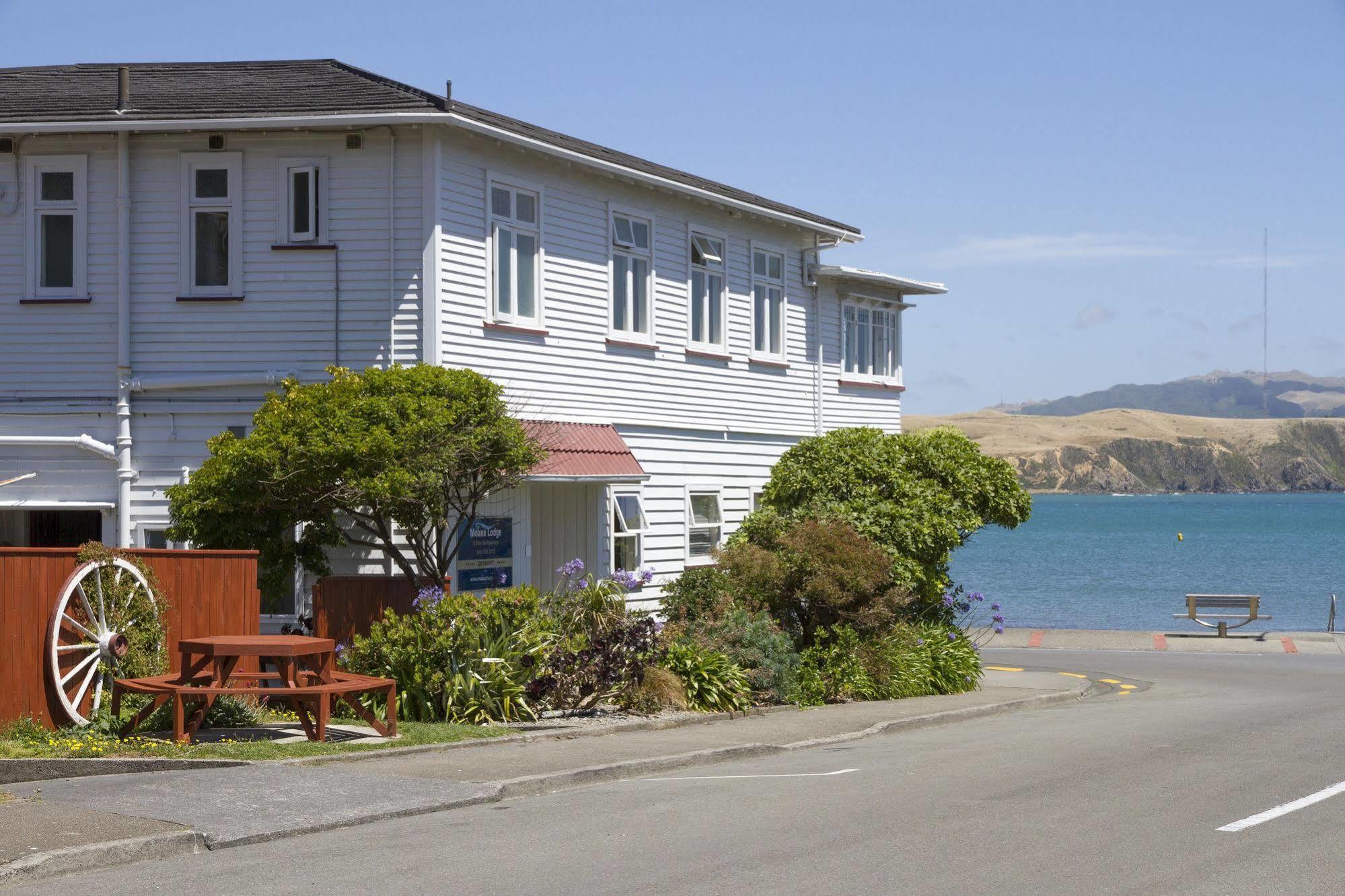 Moana Lodge Plimmerton Exterior photo