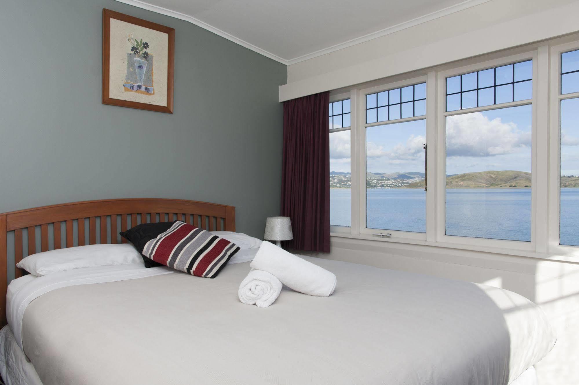 Moana Lodge Plimmerton Exterior photo